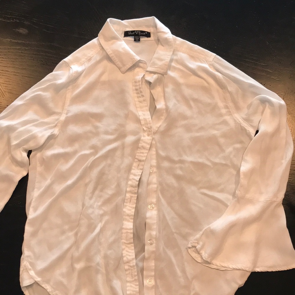 Juniors button down size xs